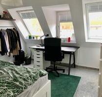SCHÖNE HELLE ALTBAU DG-WOHNUNG IM STUDIOSTIL - Osnabrück Nahne