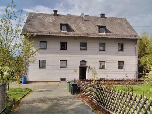 Foto - 3 Zimmerwohnung mit Gartennutzung und Garage in Issigau nahe Hof