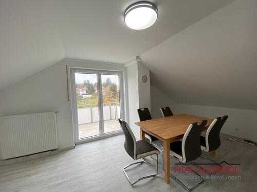 Foto - SinglesPaare welcome! Schöne Dachgeschoßwohnung mit Balkon in Bietingen - ab sofort zu vermieten -