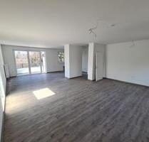 Moderne 4-Zimmer-Wohnung im 3.OG eines modernisierten Hauses - ab sofort - Düsseldorf Stadtbezirk 9