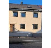 Neu saniertes Reihemittelhaus - 360.000,00&nbsp;EUR Kaufpreis, ca.&nbsp; 112,00&nbsp;m&sup2; in Halle (Saale) (PLZ: 06130) Damaschkestraße