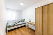 Foto - Schönes WG-Zimmer in zentraler Lage Nürnberg –neu saniert & möbl.