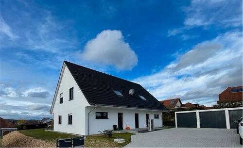 Foto - ☀️Sonnige 122 m2 Doppelhaushälfte, Küche, 510 m2 Garten, Garage