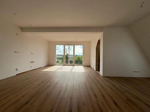 Foto - Charmante 4-Zimmer-Dachgeschosswohnung im neu ausgebauten Altbau