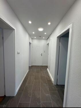 Foto - Frisch renovierte Wohnung ab sofort verfügbar 850€ kalt