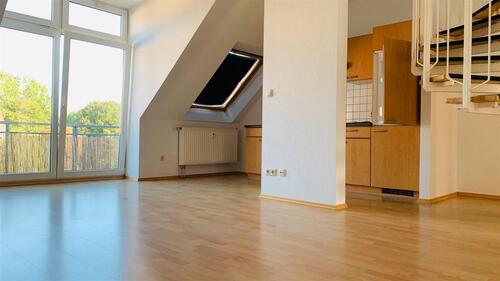 Foto - Maisonette-Wohnung mit EBK & Balkon zu vermieten !!