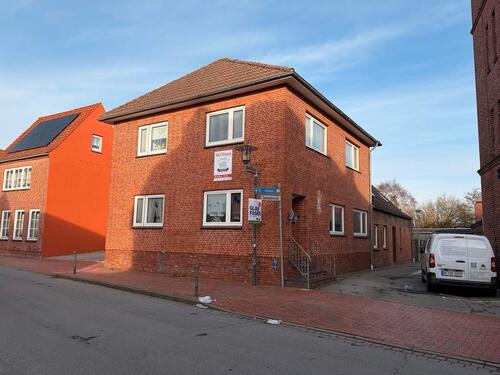 Foto - 11 Zimmer Mehrfamilienhaus, Wohnhaus zum Kaufen in Tönning