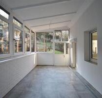 Erstbezug nach Sanierung! Modernes Einfamilienhaus mit Wintergarten in Langenberg - Velbert