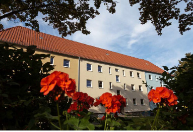 Foto - Grüne Wohnoase, Zweiraumwohnung mit Balkon !!