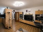 Foto - Attraktive und gepflegte 2-Zimmer Dachgeschoss-Wohnung