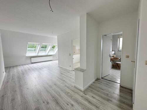 Foto - Renovierte 3-Zimmer DG-Wohnung in zentraler Lage von Simmerath