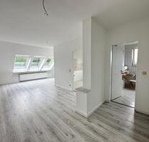 Renovierte 3-Zimmer DG-Wohnung in zentraler Lage von Simmerath
