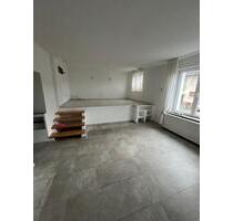 Großzügige teilmöblierte Wohnung in Essen Gerschwede