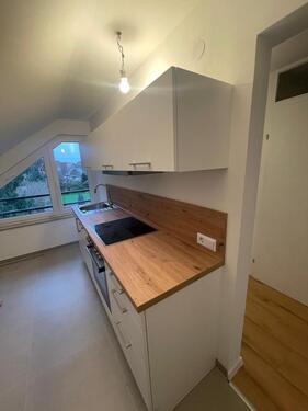 Foto - 3 Zimmer Dachgeschoßwohnung zur Miete in Karlsruhe