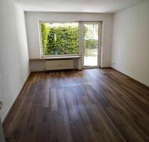 2,5-Zimmer-Whg. mit Terrasse & Gartenanteil & Keller & Stellplatz - Oberschleißheim
