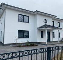 Große 5-Zimmer-Wohnung in Oranienburg-Süd