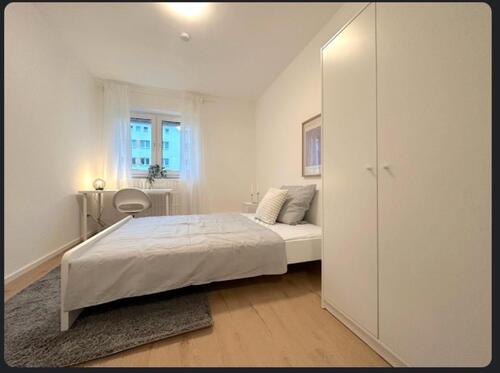 Foto - 1 Zimmer im 4 WG Wohnung - 650,00&nbsp;EUR Kaltmiete, ca.&nbsp; 11,00&nbsp;m&sup2;
