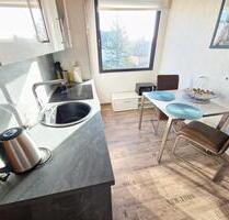 2,5 Zimmer mit Vollmöblierung und löffelfertig mit neuer EBK - Düsseldorf Stadtbezirk 5