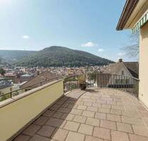 Großzügige 4-Zimmer-Wohnung mit Blick auf Schloss und Neckar – umfassend saniert - Heidelberg Neuenheim
