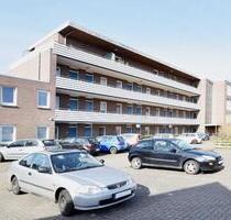 Helle 1,5-Zimmer Dachgeschosswohnung in Oldenburg-Wechloy