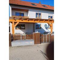 Haus zum verkaufen - 700.000,00&nbsp;EUR Kaufpreis, ca.&nbsp; 220,00&nbsp;m&sup2; in Treuchtlingen (PLZ: 91757)