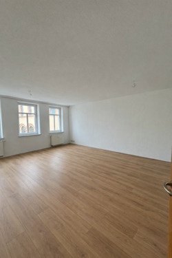 Foto - Attraktive 2-Raumwohnung in zentraler Stadtlage mit Balkon und Stellplatz – Erstbezug nach Renovierung