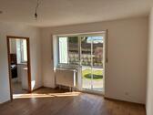Foto - Modernes Apartment mit EBK, Terrasse u. Stellplatz in guter Lage