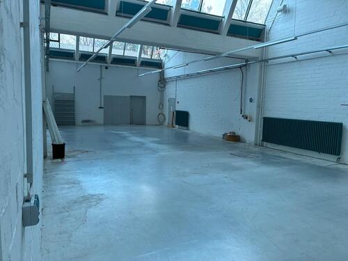 Foto - Halle und Büroräume in Wolfhagen zu vermieten