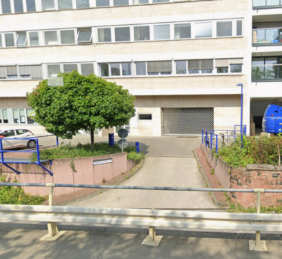 Foto - Tiefgaragenstellplatz im Ostend – ideal für Oldtimer