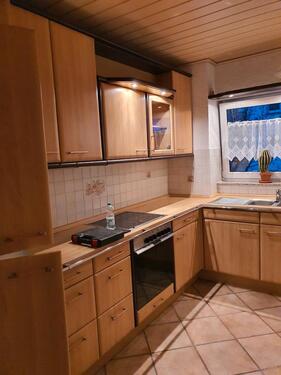 Foto - 2 Zimmer , Küche mit EBK ,Bad, Balkon, Keller