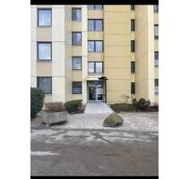 Von Privat:3-Zimmer-Wohnung in Toplage -Unterhaching barrierefrei