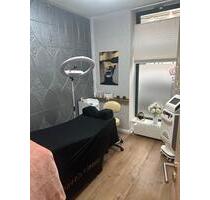 Raummiete Kosmetik - 300,00 EUR Kaltmiete, in Leipzig (PLZ: 04315) Ost