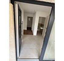 2,5 Zimmer Wohnung neu saniert - 850,00&nbsp;EUR Kaltmiete, ca.&nbsp; 70,00&nbsp;m&sup2; in Herbrechtingen (PLZ: 89542)