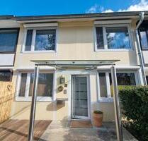 Reihenmittelhaus am Bodensee - 679.000,00&nbsp;EUR Kaufpreis, ca.&nbsp; 140,00&nbsp;m&sup2; in Radolfzell am Bodensee (PLZ: 78315)