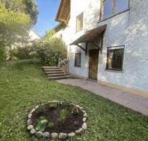 Ruhige 2 Zimmer Wohnung mit EBK und Terrasse ab 1.7. zu vermieten - Würzburg Lengfeld