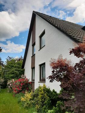 Foto - Einfamilienhaus mit Einliegerwohnung