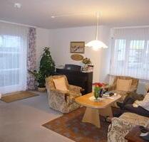 Freundliche 3-Zi-Whg, Balkon, Keller, TG in Albstadt-Tailfingen