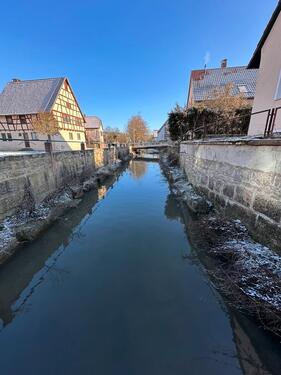 Foto - Wohnung am Bach mit Terrasse - 820,00&nbsp;EUR Kaltmiete, ca.&nbsp; 85,00&nbsp;m&sup2;