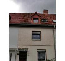 Reihenhaus in Erfurt - 250.000,00&nbsp;EUR Kaufpreis, ca.&nbsp; 100,00&nbsp;m&sup2; in Erfurt (PLZ: 99087) Hohenwinden