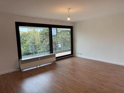 Foto - Helle 3-Zimmer-Wohnung mit zwei Balkonen, Garage & Aufzug