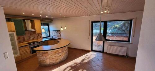 Foto - Charmantes Haus möchte aus seinem Dornröschenschlaf wachgeküsst w