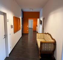 Einzelbüro 20–25 m² im Bürozentrum in Singen (Industriegebiet) - Singen (Hohentwiel)