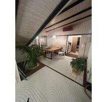 Helle 4-Zimmer Wohnung mit Balkon in Garbsen Helle 4-Zimmer Wohnung mit Balkon in Garbsen