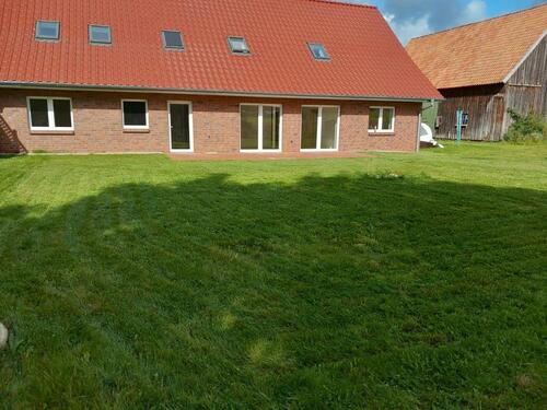Foto - Wohnen im Grünen 5 Raum Erdgeschosswohnung mit großem Garten