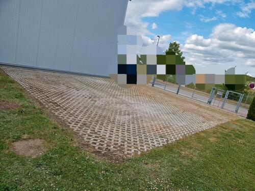 Foto - Lagerplatz, Abstellfläche, Stellplatz, Wohnmobilabstellplatz,
