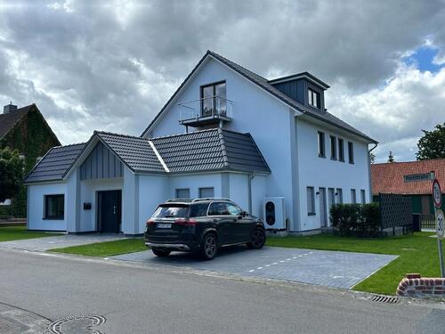 Foto - kompl. sanierte Wohnung mit 120m² in Borstel zu vermieten