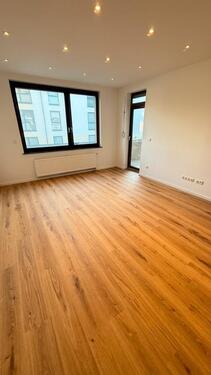 Foto - Frisch renovierte 3-Zimmer-Wohnung mit Balkon, Kamin