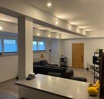 3-Zimmer-Wohnung (75 m²) in Unterspiesheim mit Stellplatz & Küche - Kolitzheim