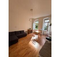 Prime Kreuzberg Living: Bright, 50m² Furnished 2-Room Apartment. - Berlin Friedrichshain-Kreuzberg