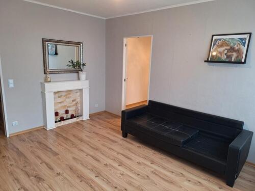 Foto - Großzügige 4-Zimmer-Wohnung mit Balkon von Privat